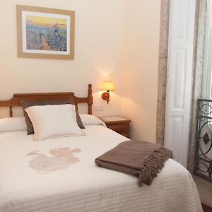 Linares Rooms